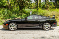   1998 Toyota Supra Twin Turbo automobile_motos_velos_engins_et_pieces